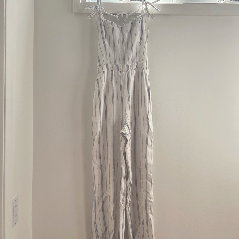 Abercrombie & Fitch White/Blue Striped Sleeveless Romper